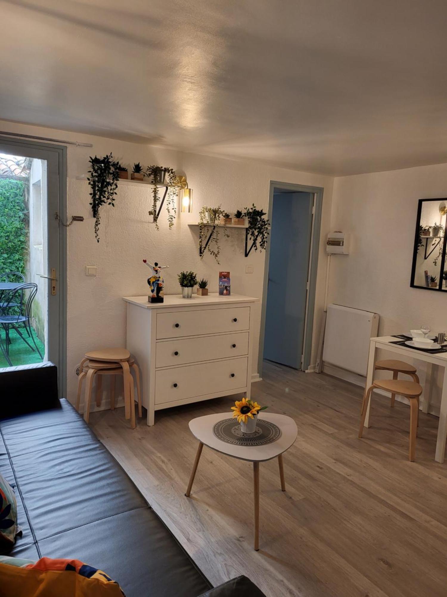 Studio/2 Pieces, Terrasse Avignon Eksteriør billede